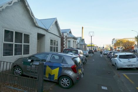 Photo of property in 247 Castle Street, Dunedin Central, Dunedin, 9016