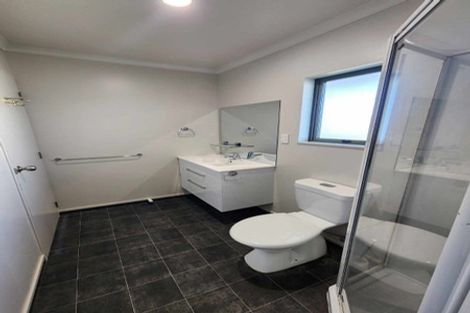 Photo of property in 27 West Coast Road, Te Kopuru, 0391