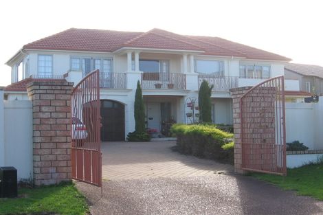 Photo of property in 27 Bluefin Way, West Harbour, Auckland, 0618