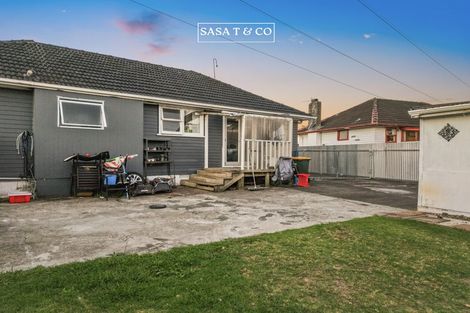 Photo of property in 8 Julian Place, Otara, Auckland, 2023