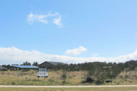 Photo of property in 9 Marshall Close, Motuoapa, 3382