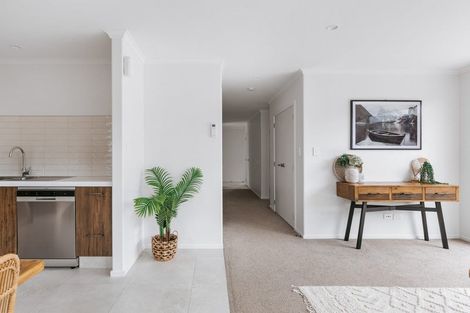 Photo of property in 9 Salers Lane, Papamoa, 3118