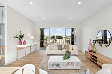 Photo of property in 17 Mcintosh Drive, Pokeno, 2471