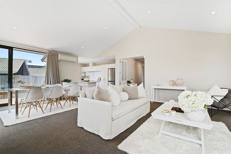 Photo of property in 56 Mcfaddens Road, St Albans, Christchurch, 8052