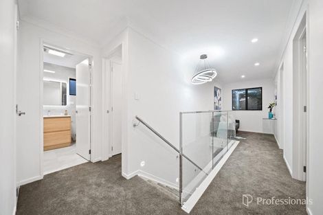 Photo of property in 29a Hywell Place, Manurewa, Auckland, 2102