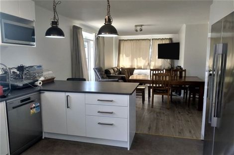 Photo of property in 16 Kohekohe Crescent, Meremere, Mercer, 2474