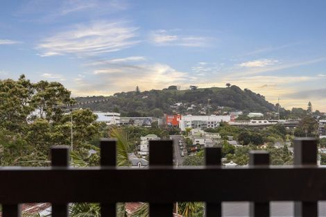 Photo of property in 4/6 Waima Street, Grey Lynn, Auckland, 1021