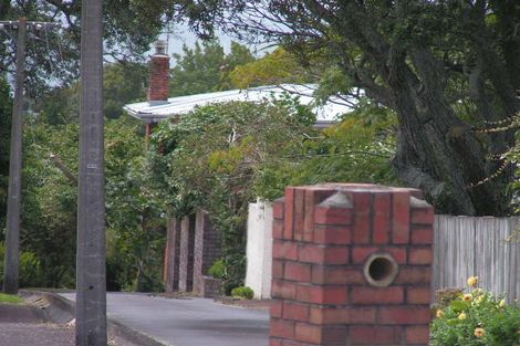 Photo of property in 292 Lake Road, Hauraki, Auckland, 0622