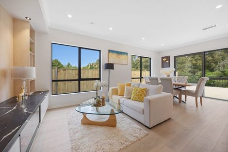 Photo of property in 2f Hughs Way, Flat Bush, Auckland, 2019