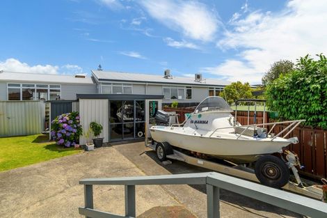 Photo of property in 60 Strathmore Street, Matua, Tauranga, 3110