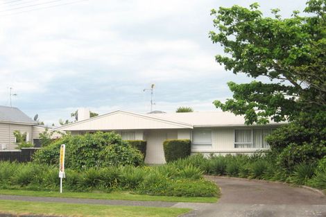 Photo of property in 140 Victoria Street, Cambridge, 3434