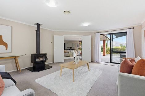Photo of property in 21 Bathurst Crescent, Pyes Pa, Tauranga, 3112
