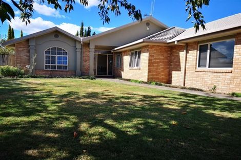 Photo of property in 54 Callum Brae Drive, Rototuna, Hamilton, 3210