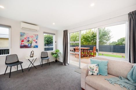 Photo of property in 12 Capri Place, Awapuni, Palmerston North, 4412
