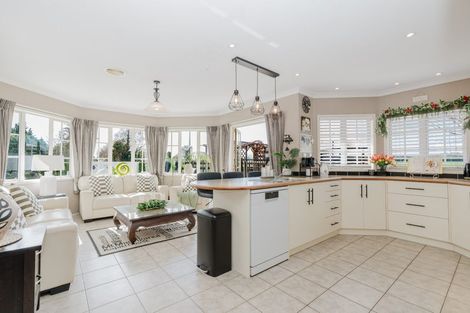 Photo of property in 13 Oak View Place, Newstead, Hamilton, 3287