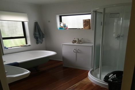 Photo of property in 29 Paynters Avenue, Strandon, New Plymouth, 4312