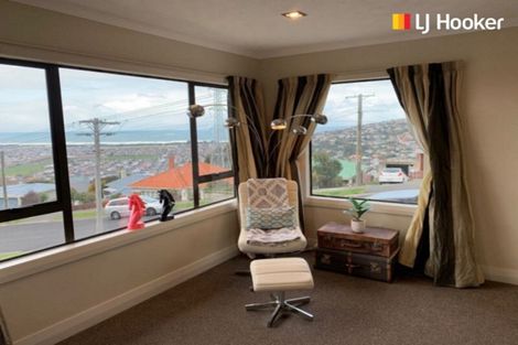 Photo of property in 90 Oakwood Avenue, Maryhill, Dunedin, 9011