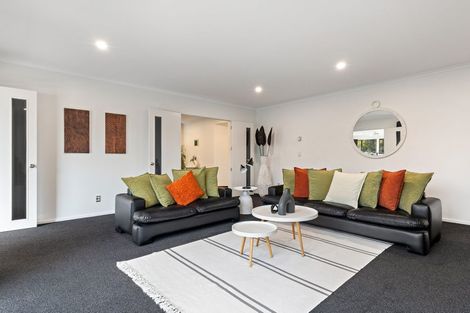 Photo of property in 29 Waterbridge Way, Rolleston, 7614