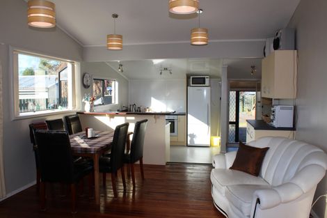 Photo of property in 8 Rangatira Drive, Mangakino, 3421