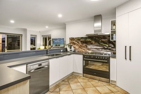Photo of property in 136 Gloucester Road, Mount Maunganui, 3116