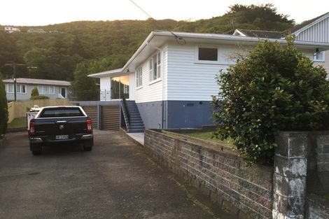 Photo of property in 113 Parkvale Road, Karori, Wellington, 6012