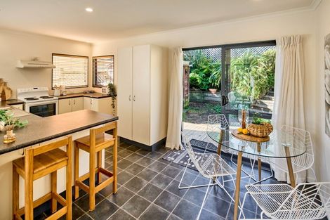 Photo of property in 13a Dale Road, Raumati South, Paraparaumu, 5032