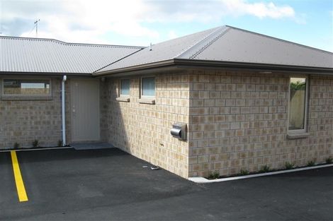 Photo of property in 5/114 Old Farm Road, Hamilton East, Hamilton, 3216