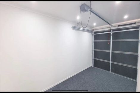 Photo of property in 425a Great South Road, Opaheke, Papakura, 2113