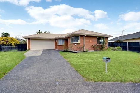Photo of property in 10 Twickenham Place, Nawton, Hamilton, 3200
