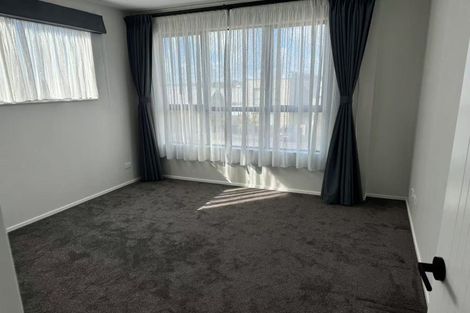 Photo of property in 28 Tawatawa Street, Long Bay, Auckland, 0630