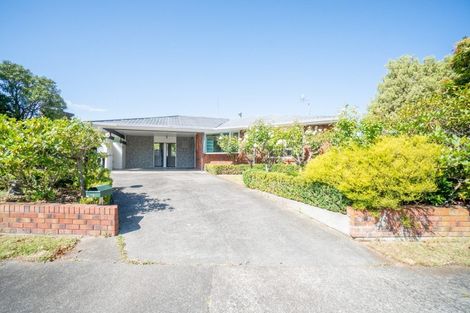 Photo of property in 16 Te Punga Place, Awapuni, Palmerston North, 4412