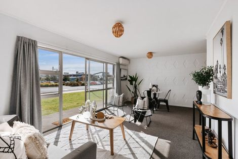 Photo of property in 4/41 Kawaka Street, Mount Maunganui, 3116