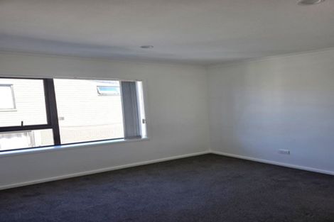 Photo of property in 115 Banks Street, Marfell, New Plymouth, 4310