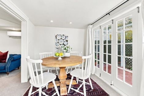 Photo of property in 147a Holly Road, St Albans, Christchurch, 8014