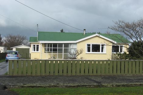 Photo of property in 7 Wyndham Street, Carterton, 5713