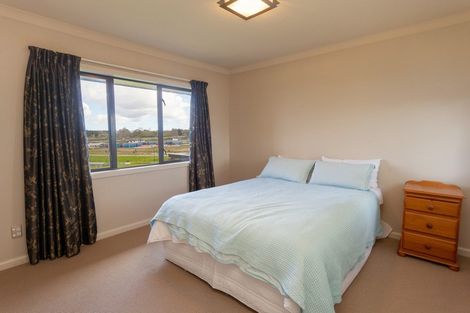 Photo of property in 297 Horsham Downs Road, Rototuna North, Hamilton, 3281