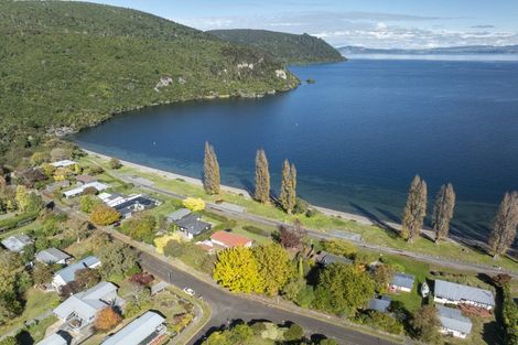 Photo of property in 11 Keitha Place, Kinloch, Taupo, 3377