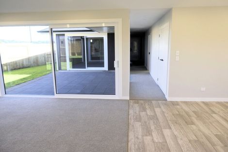 Photo of property in 140 Harakeke Drive, Wharewaka, Taupo, 3330