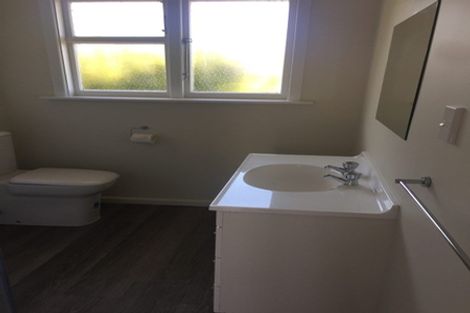 Photo of property in 39 Bourne Crescent, Papanui, Christchurch, 8053