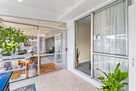 Photo of property in 9 Hampden Street, Awapuni, Palmerston North, 4412