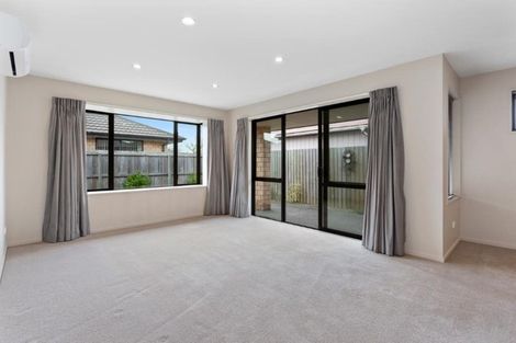 Photo of property in 2/23 Sabina Street, Shirley, Christchurch, 8013