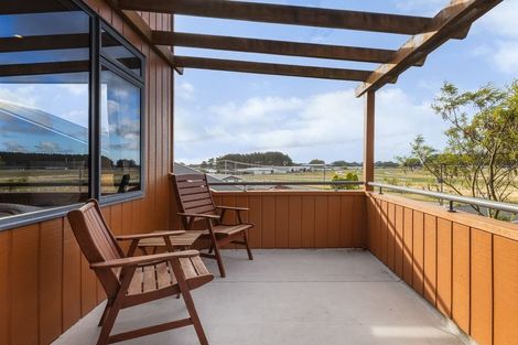 Photo of property in 17 Victoria Street, Foxton, 4814