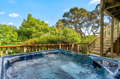 Photo of property in 417 Leigh Road, Whangateau, 0985