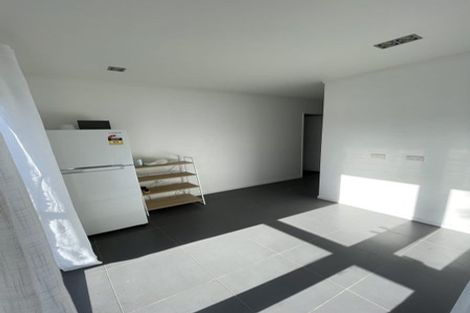 Photo of property in 2/63 Langana Avenue, Browns Bay, Auckland, 0630