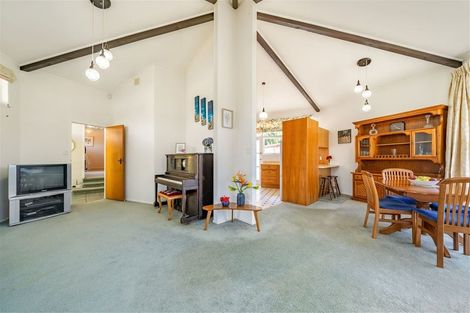 Photo of property in 2 Glenrae Grove, Silverstream, Upper Hutt, 5019