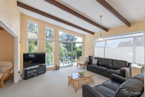 Photo of property in 58 Kamahi Street, Stokes Valley, Lower Hutt, 5019