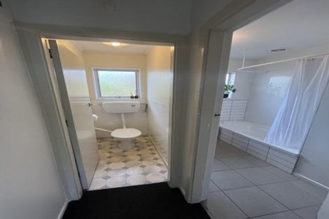 Photo of property in 1/74 Garreg Road, Bryndwr, Christchurch, 8052