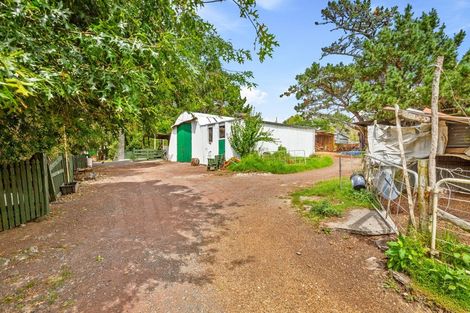 Photo of property in 65 Annett Road, Kumeu, 0891