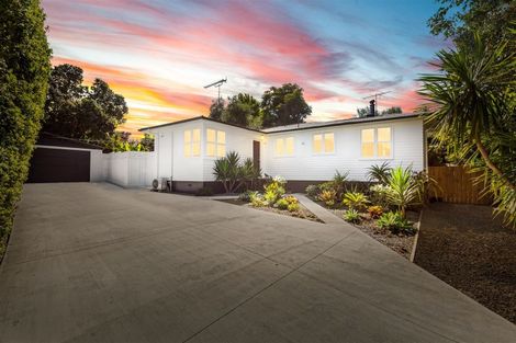 Photo of property in 9 Paewai Road, Glen Eden, Auckland, 0602