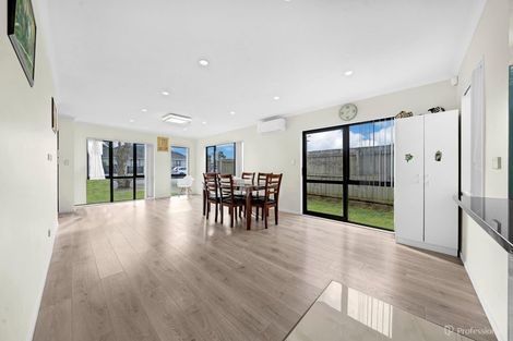 Photo of property in 7 Maxwell Avenue, Papatoetoe, Auckland, 2025